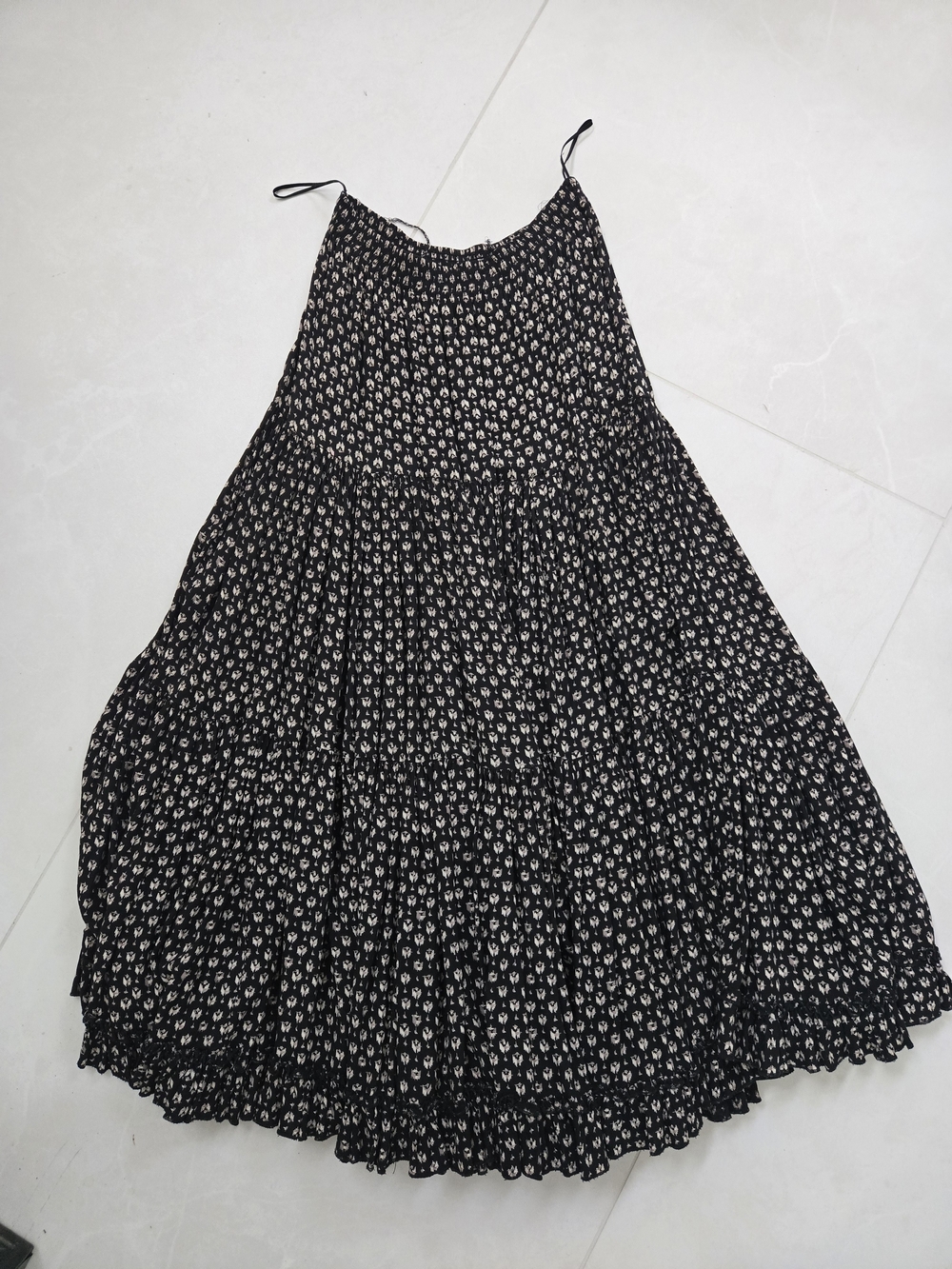 VINTAGE 1984 Carol Little Black and White Floral Tiered Maxi Skirt